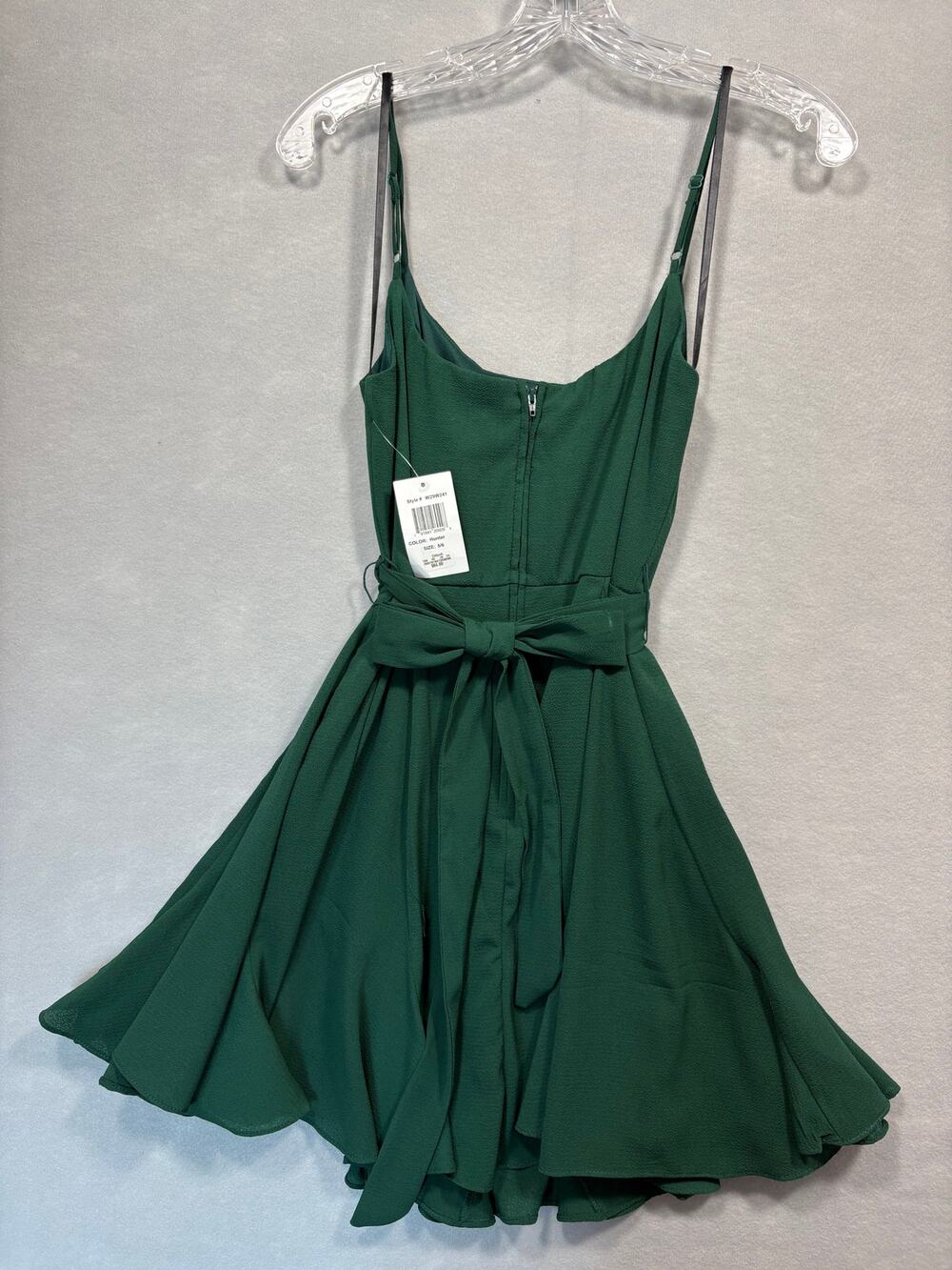 B. Darlin Dillard's Emerald Green Fit & Flare Mini Dress Tie Waist Size 5/6 NWT